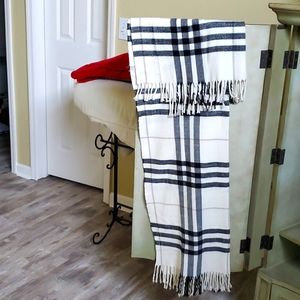 Oversized burberry scarf